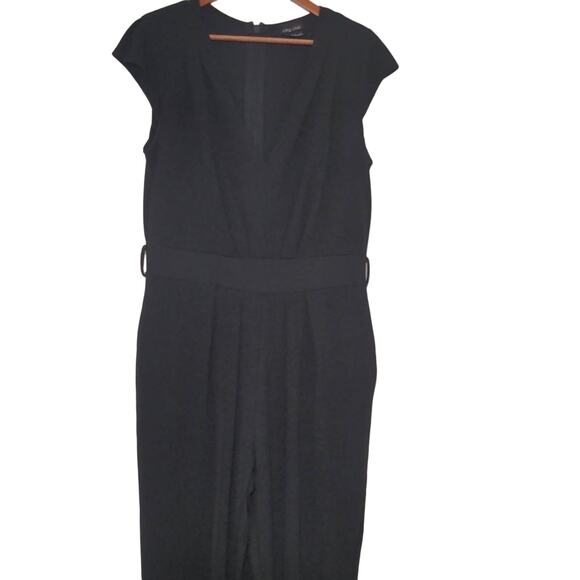 City Chic Evie black cap sleeve belted jumpsuit - Picture 1 of 8